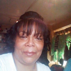 Meet your Posher, Caridad